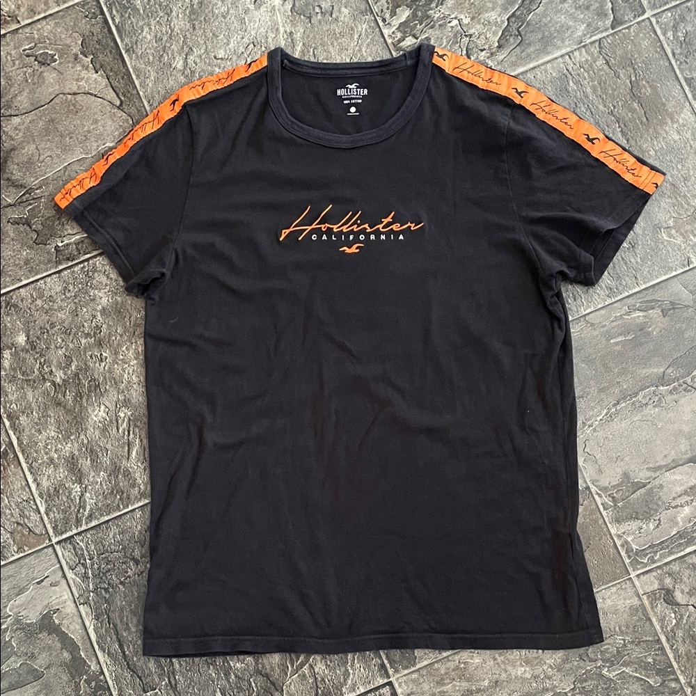 HOLLISTER Y2K Men's Black & Orange Urban Grunge Streetwear Cotton Tshirt